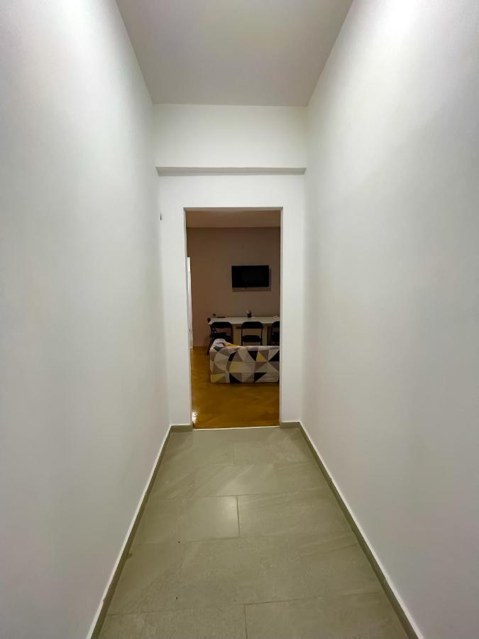 Km 0 And The Best View 2Bdr Apartment In บูคาเรสต์ ภายนอก รูปภาพ