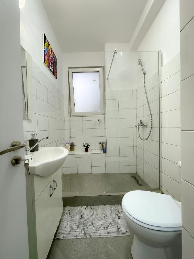 Km 0 And The Best View 2Bdr Apartment In บูคาเรสต์ ภายนอก รูปภาพ